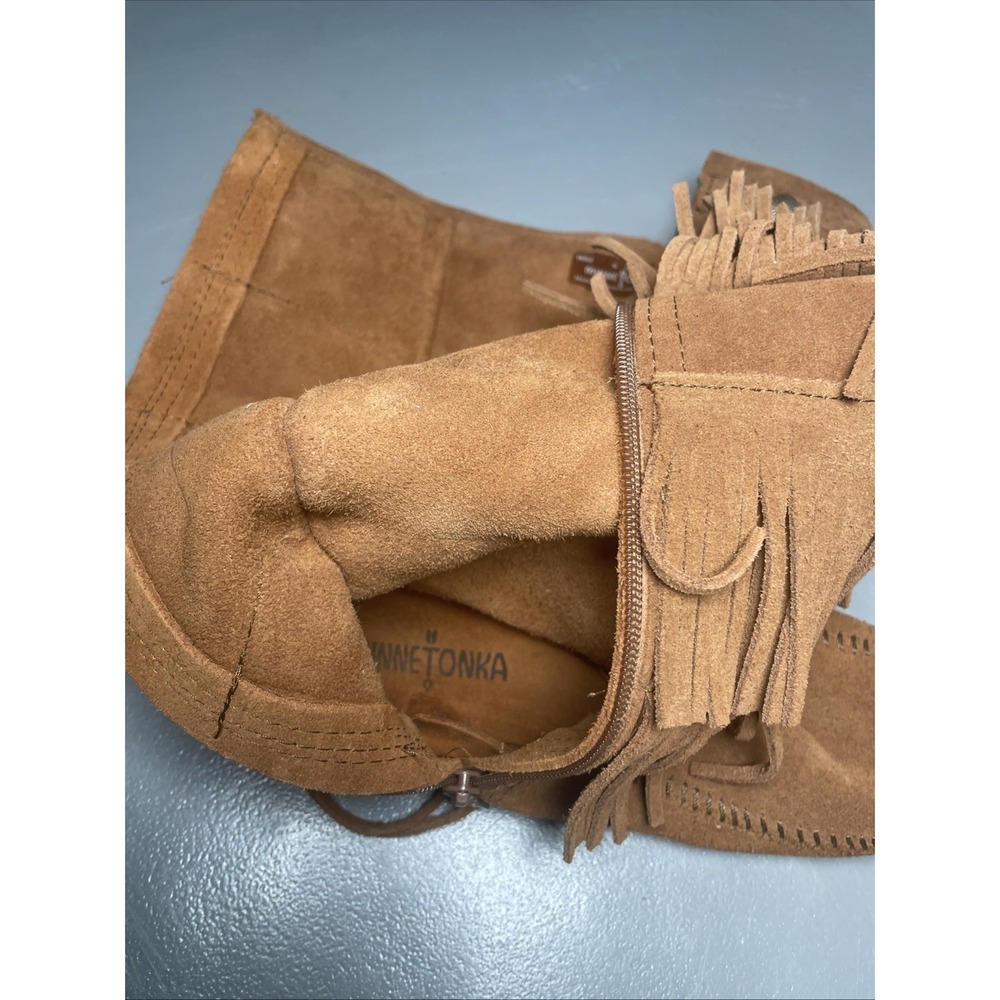 Minnetonka Moccasins 1652 Women's 5 Layer Fringe Calf High Boots Size 6 - Picture 8 of 8